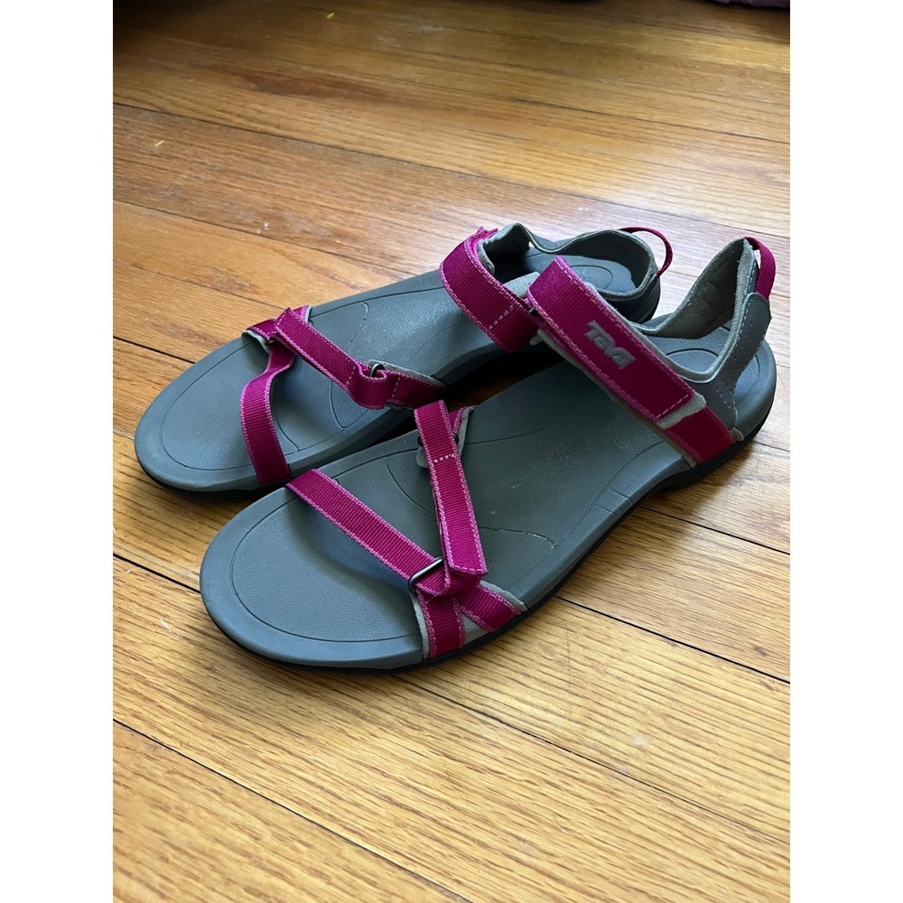 Teva Verra Sandals Strappy Hiking Outdoor Gray Magenta Women Size